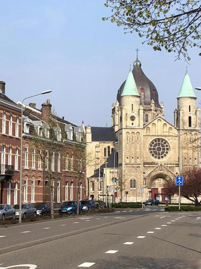 Chez Helene Tweepersoonskamer Maastricht Zewnętrze zdjęcie